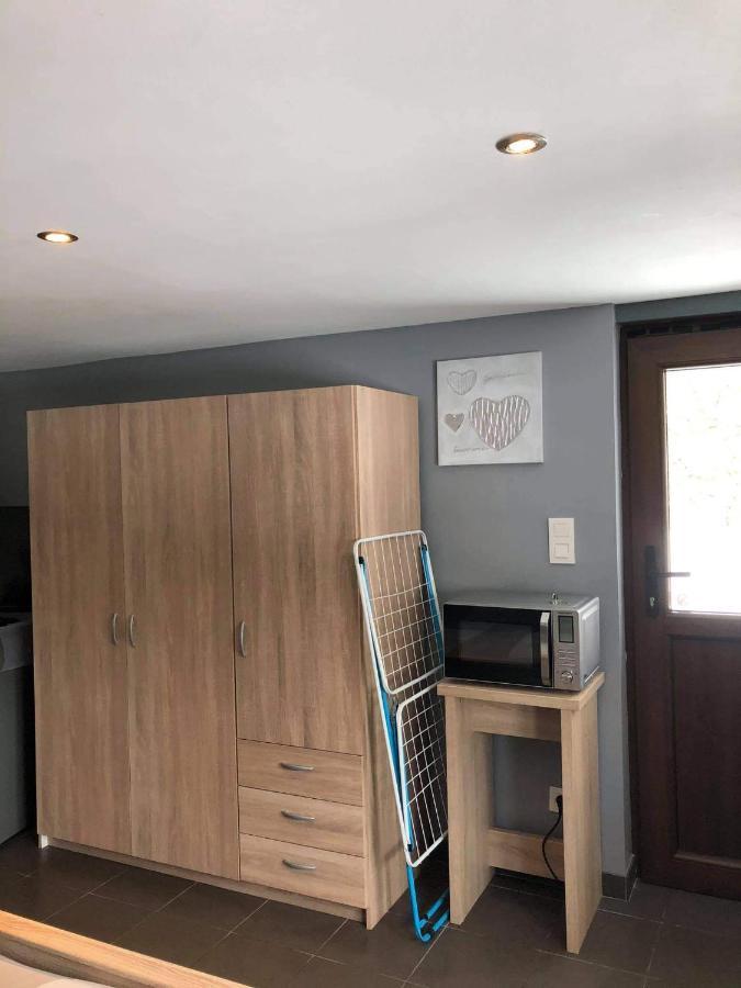 ティユー A La Reid Paisible Bed & Breakfast エクステリア 写真