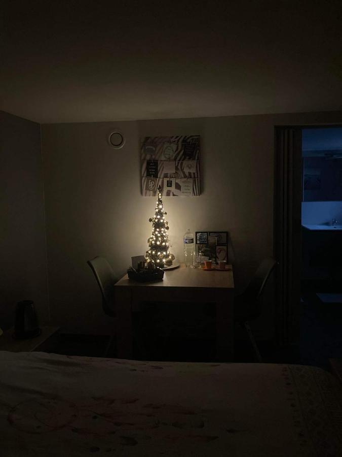 ティユー A La Reid Paisible Bed & Breakfast エクステリア 写真